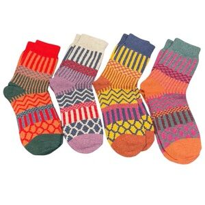 NEW 4 Pair Bundle Womens Heavy Knit Colorful Geometric Winter Cabin Socks Unisex